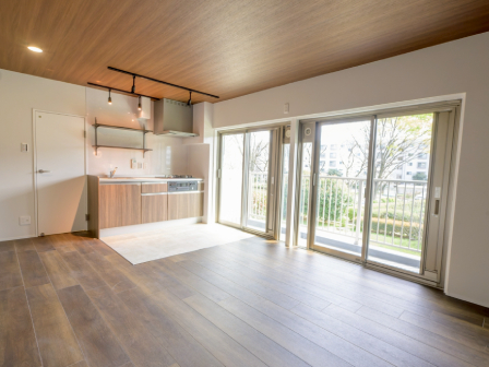 富士見町住宅18号棟212号室の画像