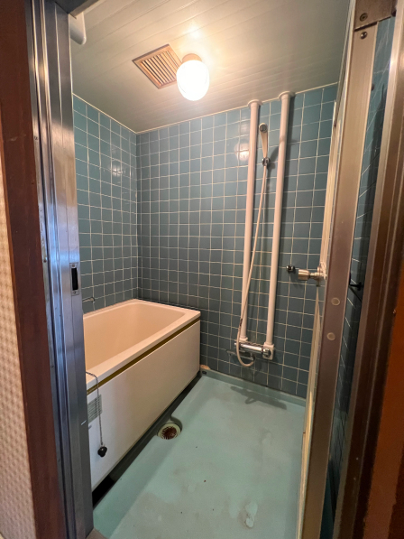 トーア新富マンション6階601号室の写真