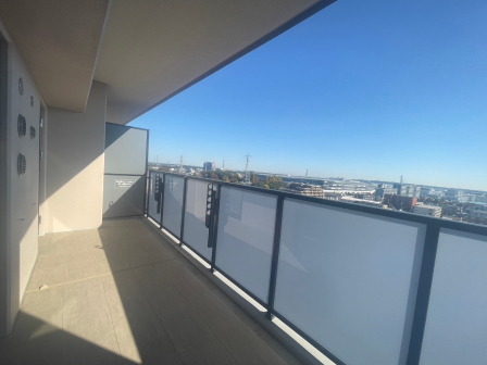 サングレイドル小作1006号室の写真