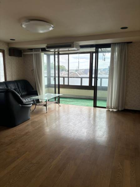 河辺町　佐藤ビルの写真