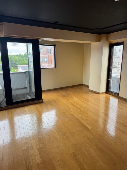 立川市H12築RC空ビルの写真