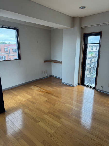 立川市H12築RC空ビルの写真