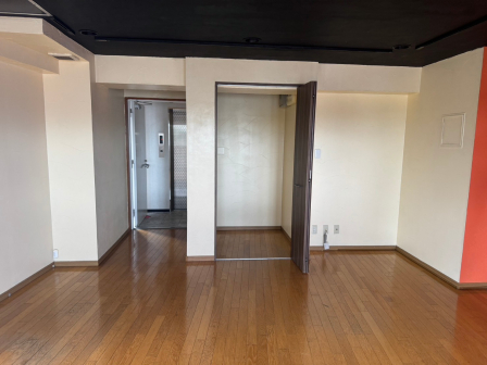 立川市H12築RC空ビルの写真